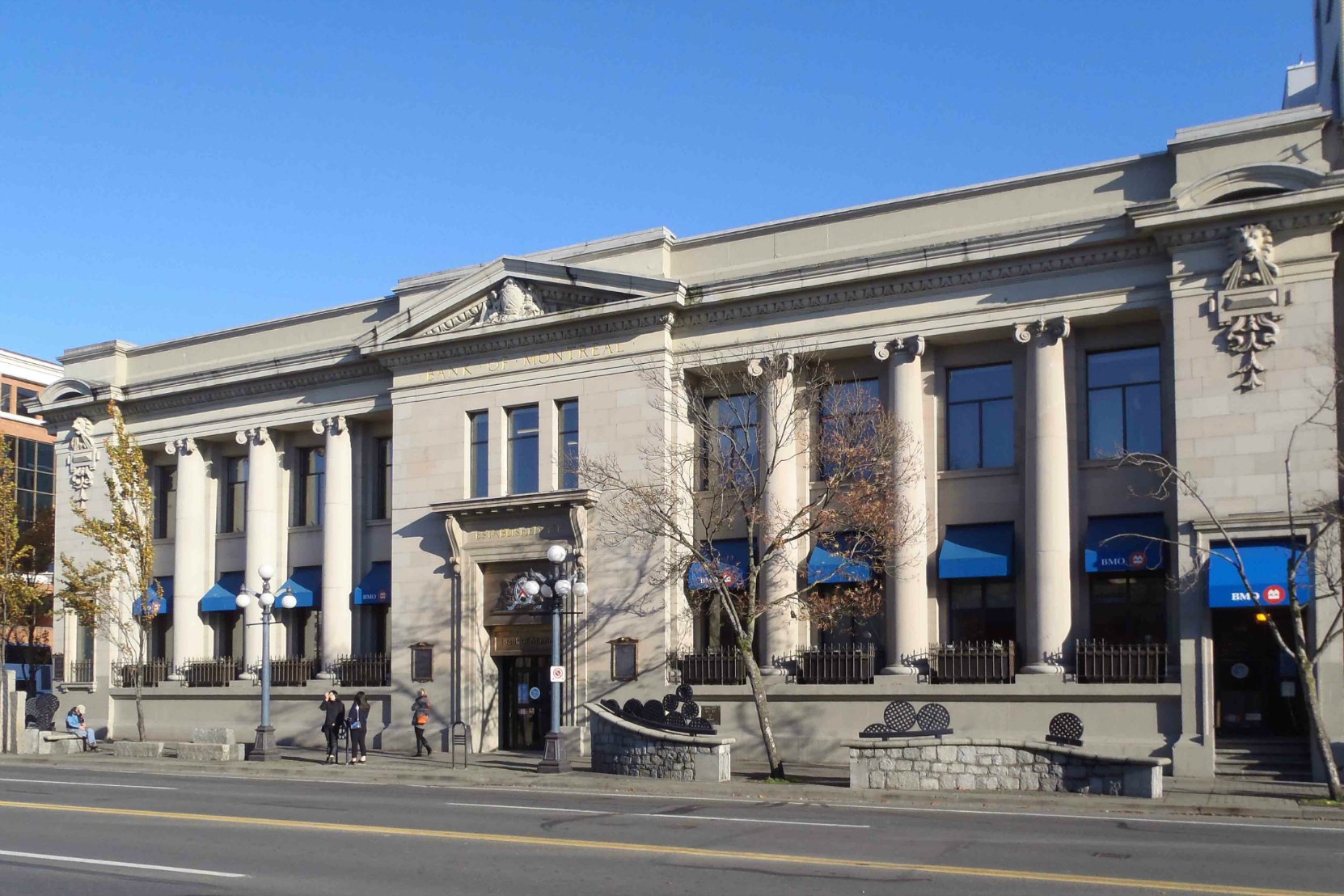 Bank of Montreal, 1225 Douglas Street. Built in 1907 by architect Francis Rattenbury for the Merchants Bank of Canada