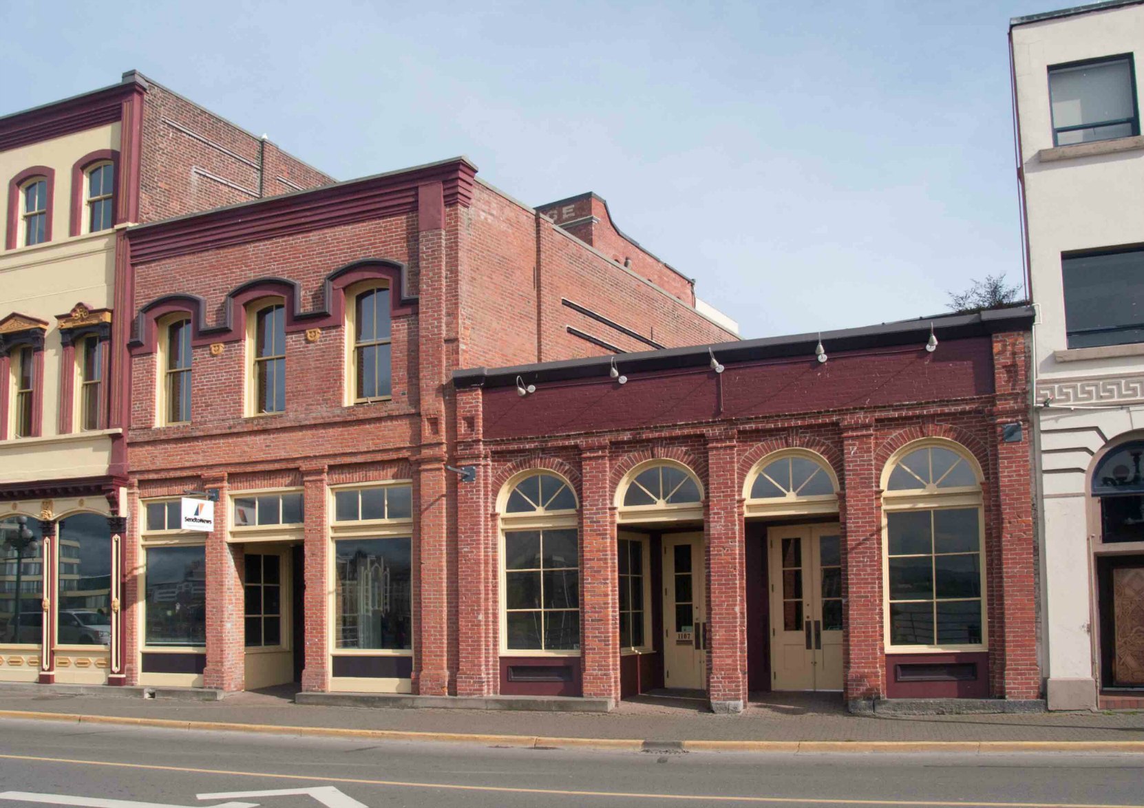 1107 Wharf Street (right) built circa 1862, and 1109 Wharf Street (left), built circa 1861.