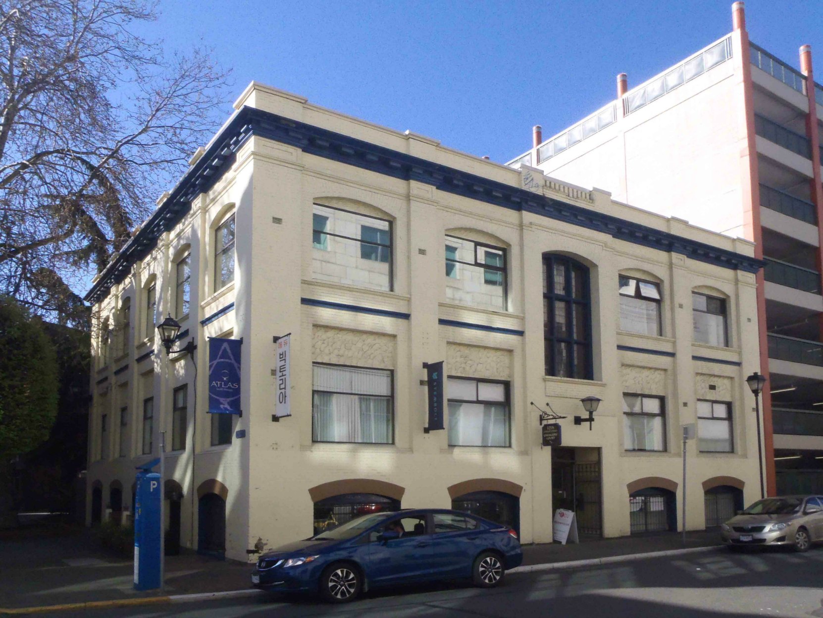 Chancery Chambers, 1218 Langley Street. Built by architect Francis Rattenbury in 1905 for J.H. McGregor, who rented out space in the building as lawyers' offices.