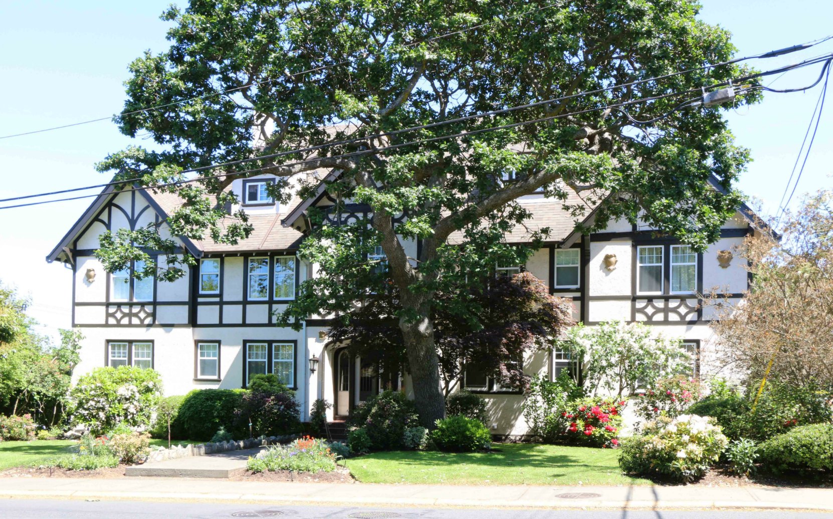 The Harrowgate Apartments, 1203 Beach Drive, was built in 1929-30 and is the last remaining example of the early 20th century apartment buildings which once stood along Beach Drive.