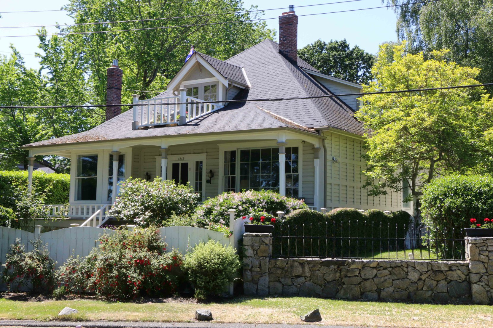 1512 Beach Drive, built in 1898-99 by architect J.G. Tiarks for Arthur E. Hayes and Matilda Hayes.