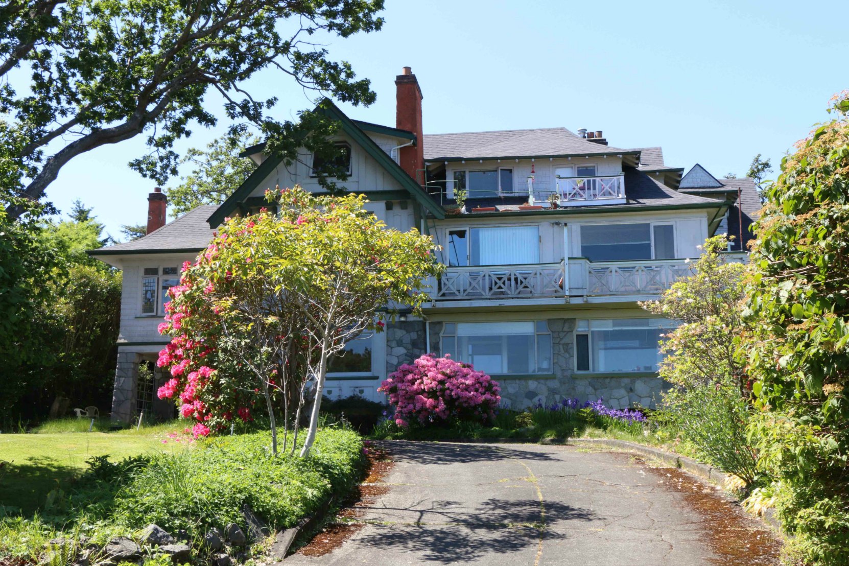 1558 Beach Drive, built in 1912 by architect Percy Leonard James and Douglas James for John W. Morris.