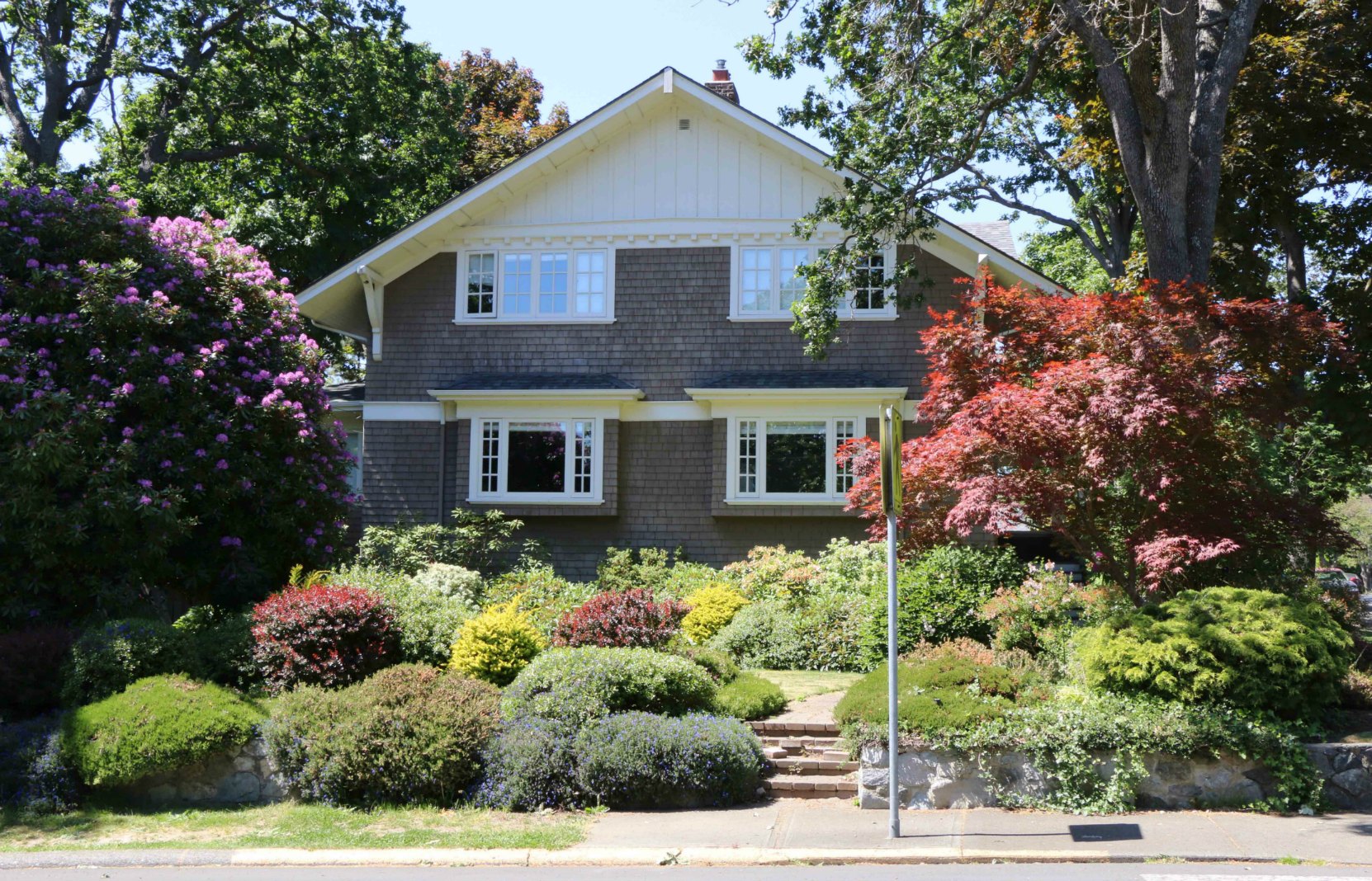 1790 Beach Drive, built in 1912 by architects Percy Leonard James and Douglas James for Charles S. Baxter