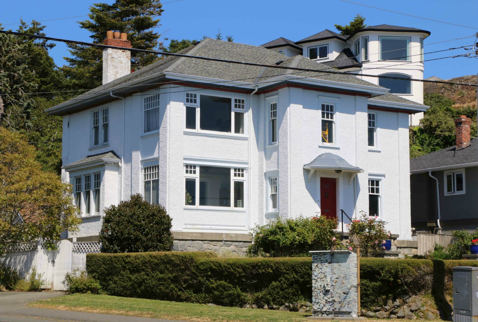 468 Beach Drive, built in 1920 by architect Samuel Maclure for Ernest Halsall