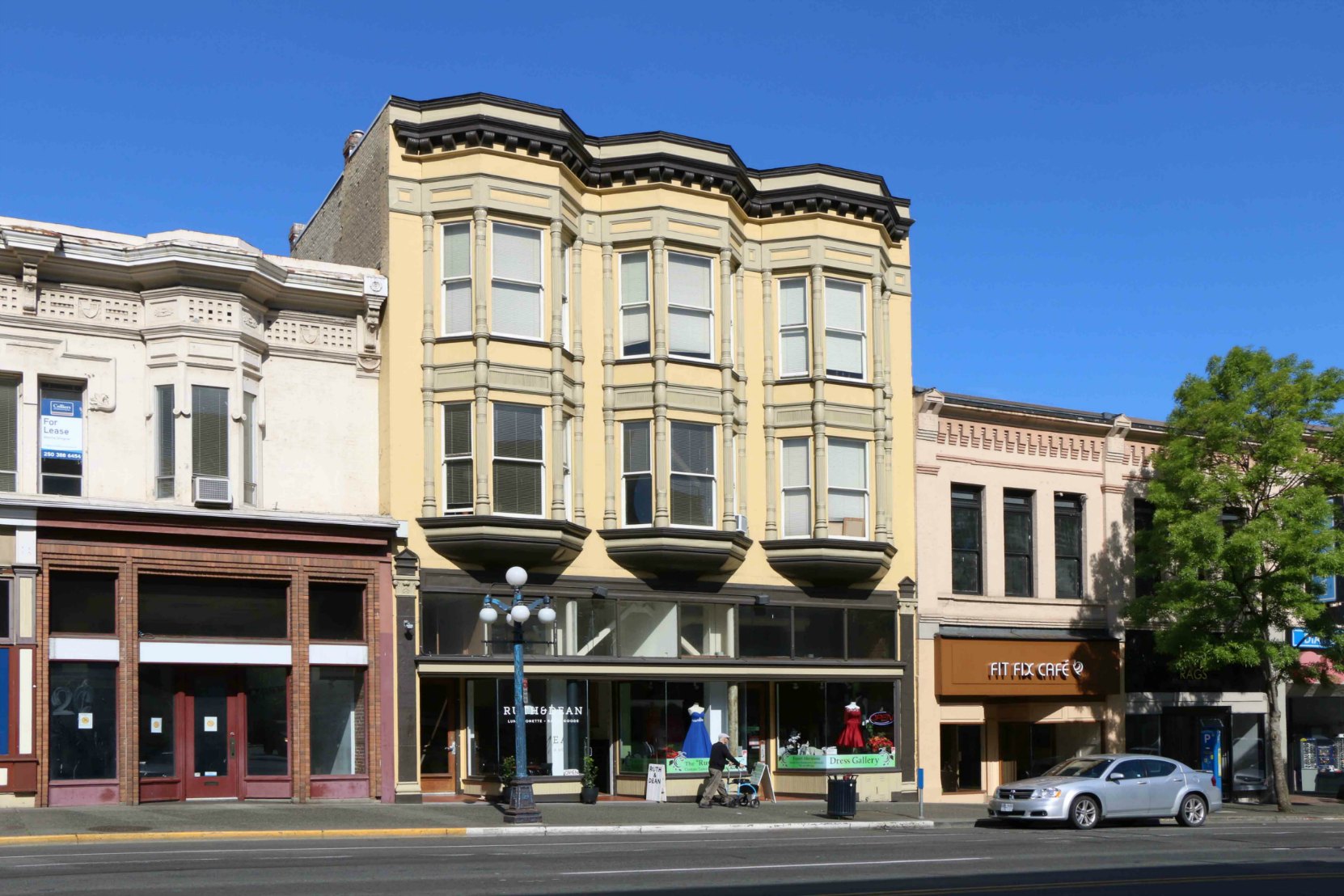 the Lange Block, 1308-1312 Douglas Street (photo by Victoria Online Sightseeing Tours)