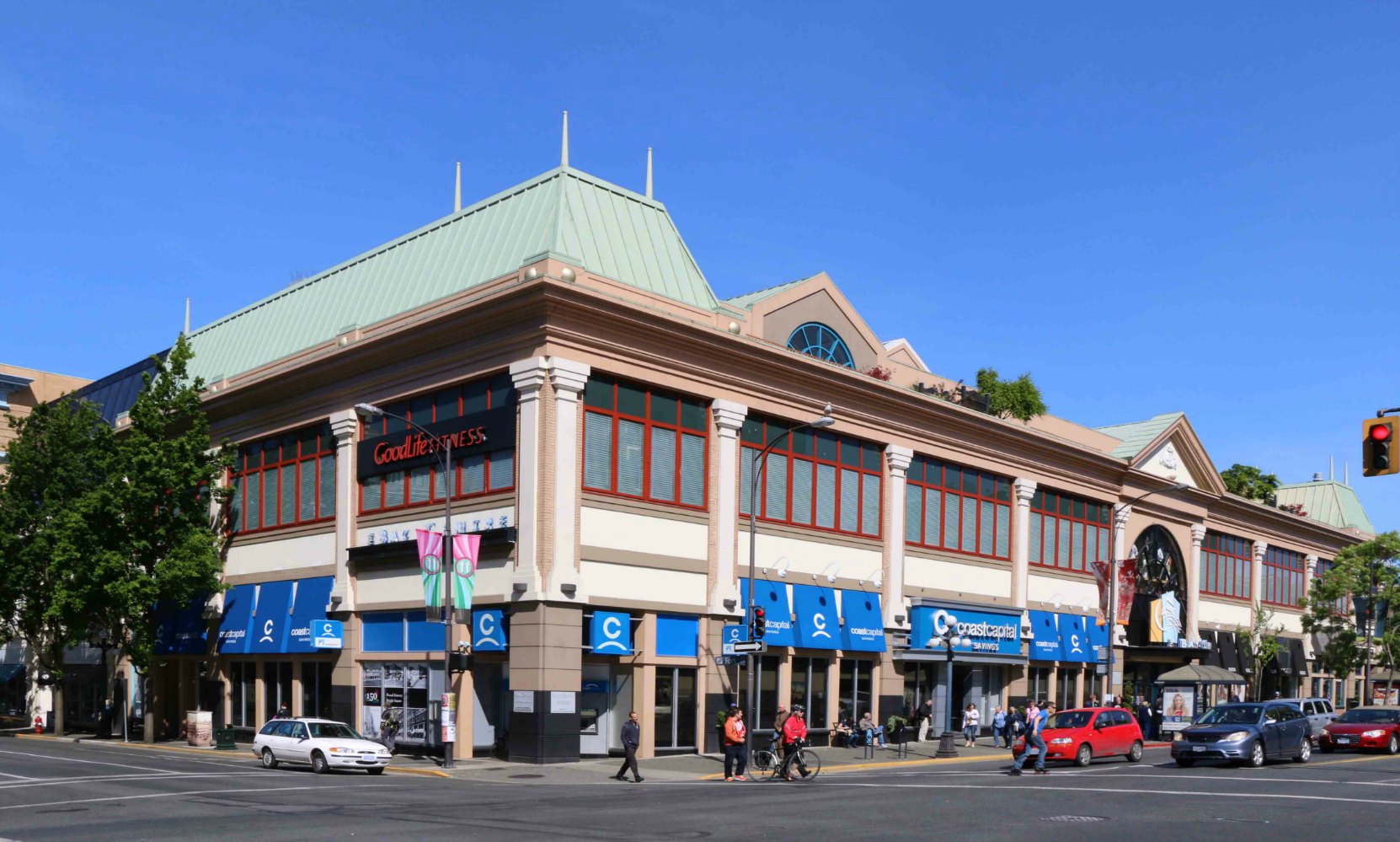 The Douglas Street entrance of the Bay Centre, 1150 Douglas Street (photo by Victoria Online Sightseeing Tours)