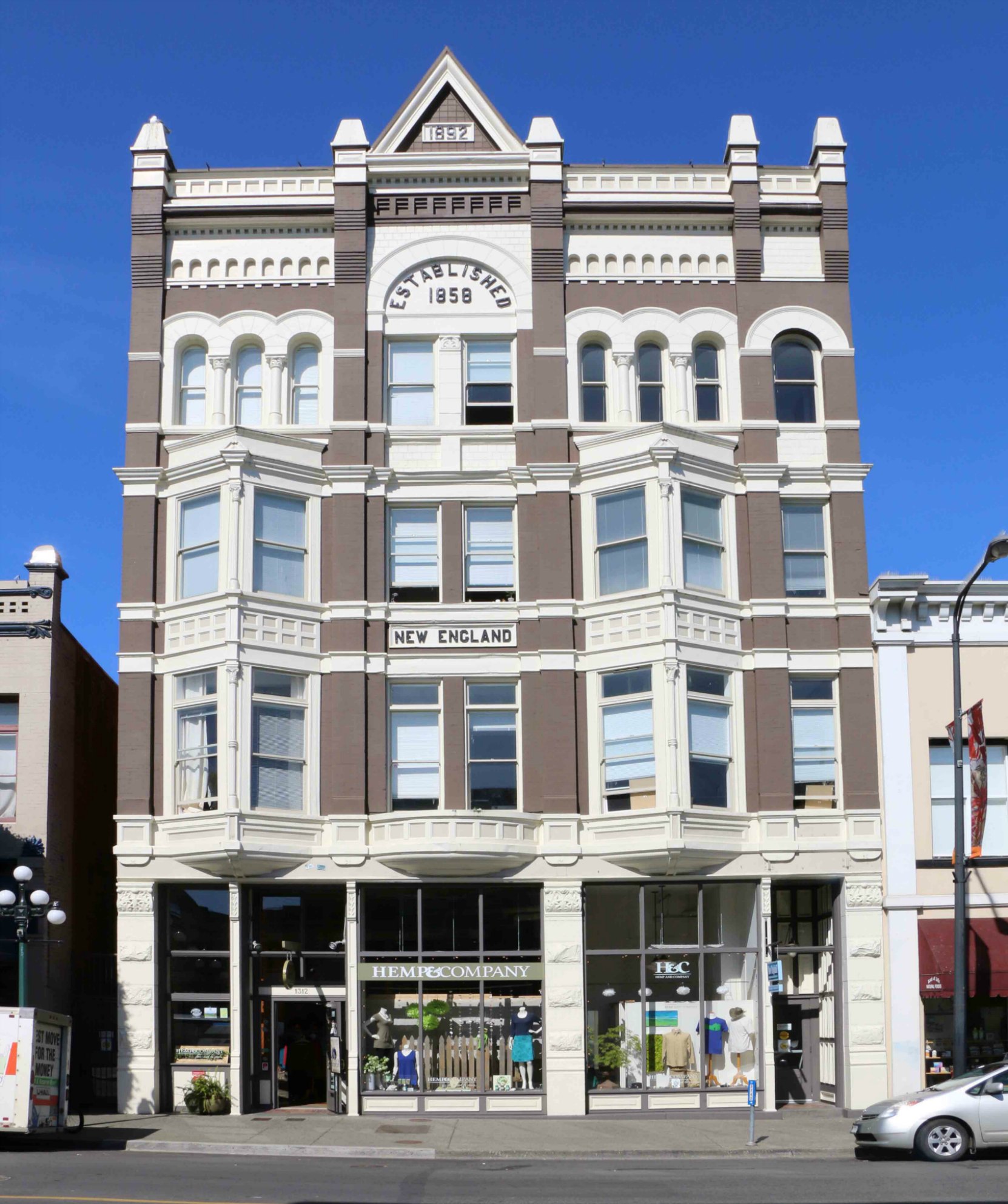 1312-1314 Government Street. Built in 1892 by architect John Teague as the New England Hotel. It was renovated into condominiums in 2013. (photo by Victoria Online Sightseeing Tours)