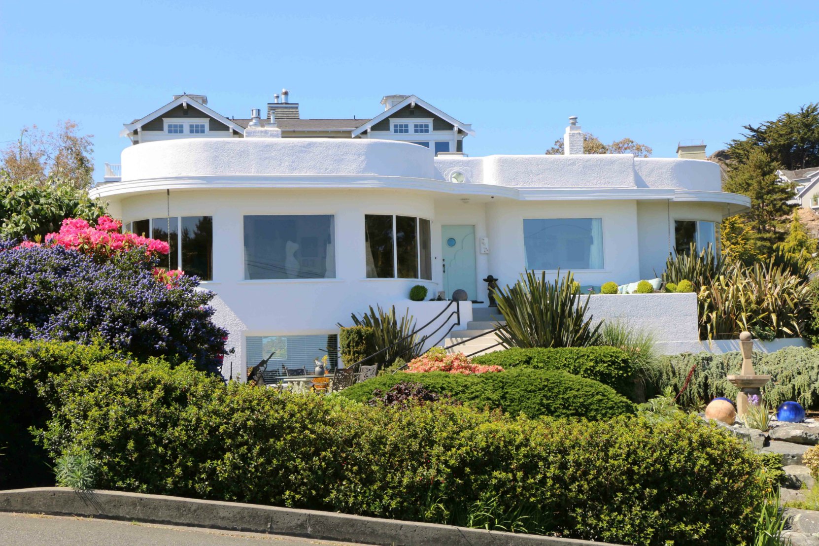 230 King George Terrace, built in 1945.