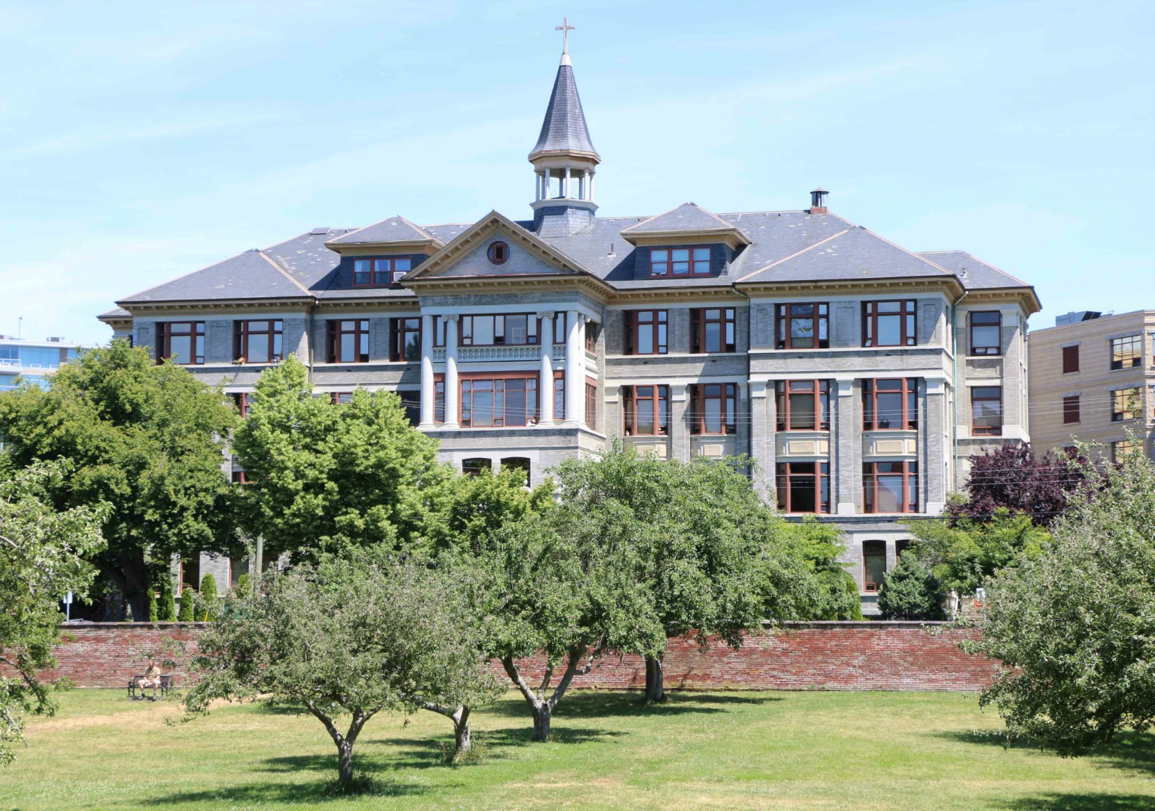 The former St. Joseph's Hospital, 840 Humboldt Street. Built in 1908 by architects Thomas Hooper and C. Elwood Watkins for the Roman Catholic Diocese of Victoria. Viewed from the grounds of St. Ann's Academy.