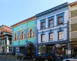 557-559 Johnson Street, built in 1875 with additions in 1886. (photo by Victoria Online Sightseeing Tours)