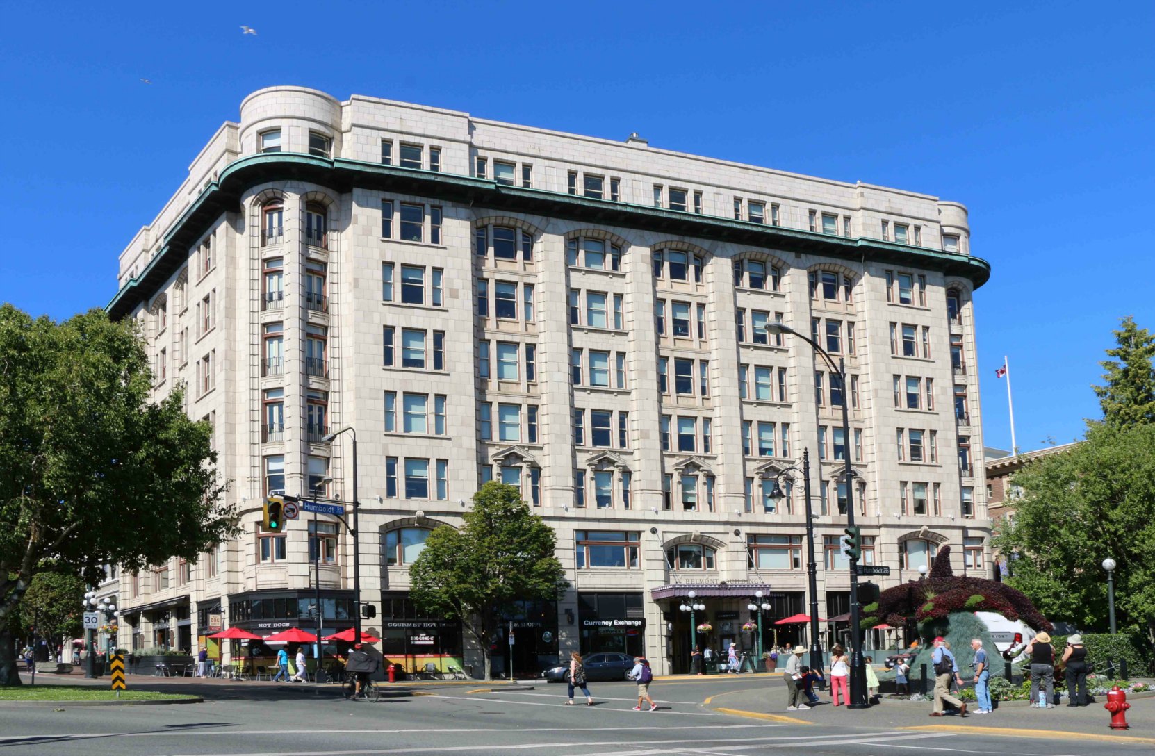 The Belmont Building, 810-807 Government Street / 600-620 Humboldt Street. Built in 1912.