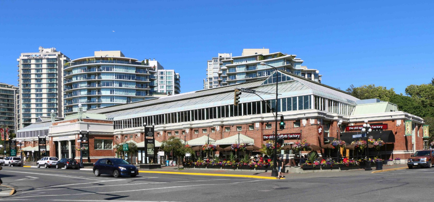 Crystal Garden, 701-711 Douglas Street (photo by Victoria Online Sightseeing Tours)