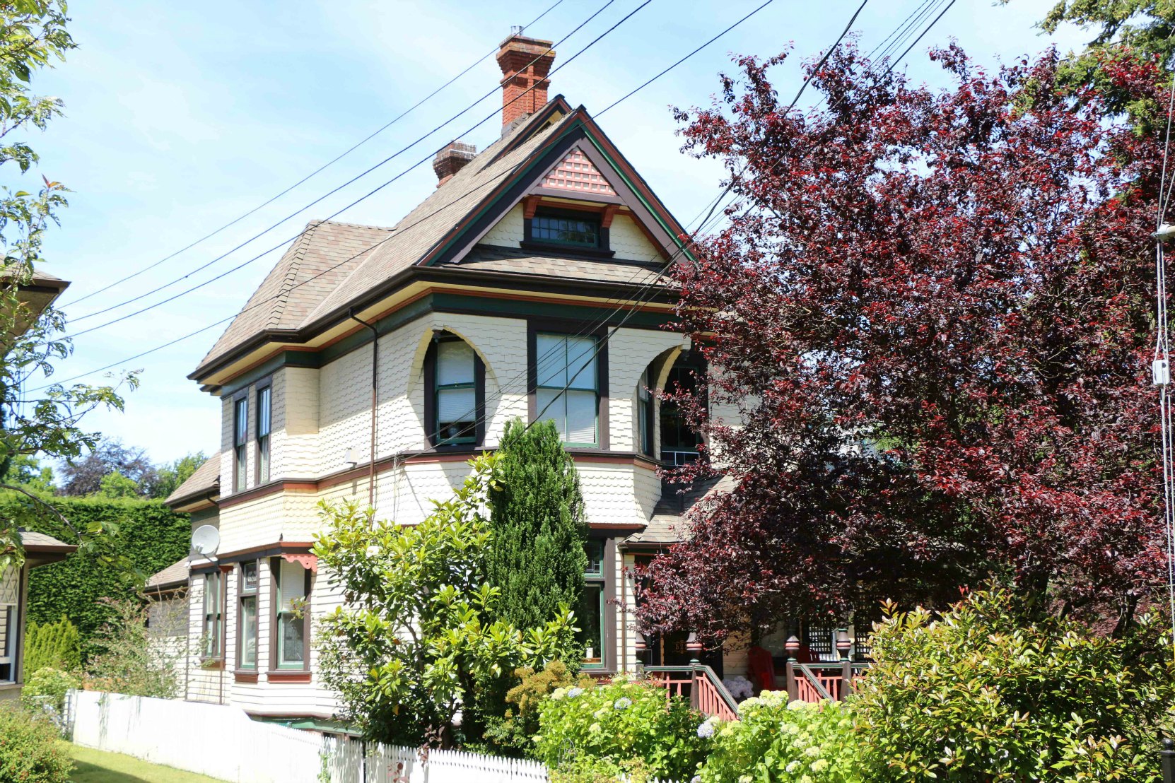 522 Quadra Street (photo by Victoria Online Sightseeing Tours)