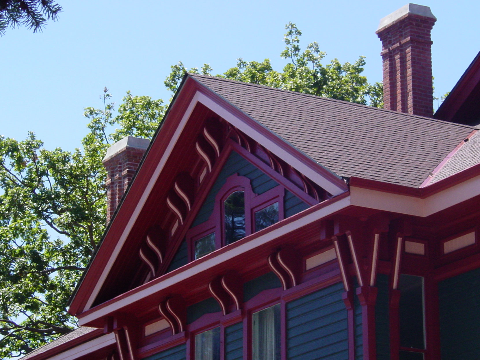 Architectural detail on the original 1888 section of 1040 Moss Street, now the Art Gallery of Greater Victoria (photo{ Victoria Online Sightseeing Tours)