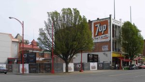 The site of 601 Herald Street in 2010, prior to construction of the present building.